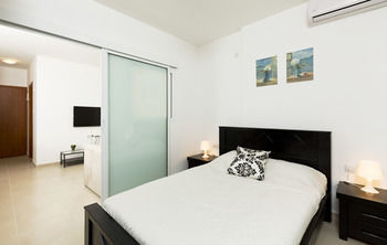 Apartamento Home4trip Bat Yam
