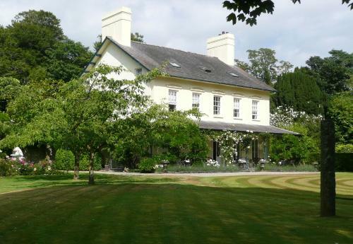 Agroturismo Plas Bodegroes Restaurant With Rooms