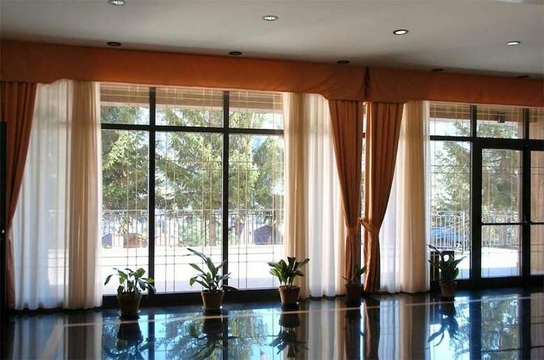 Hotel Albergo Miramonti