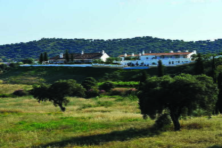 Hostal Herdade Do Sobroso Country House