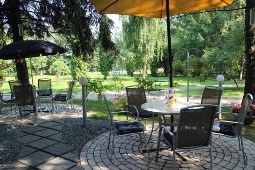 Dom Uchenykh Hotel