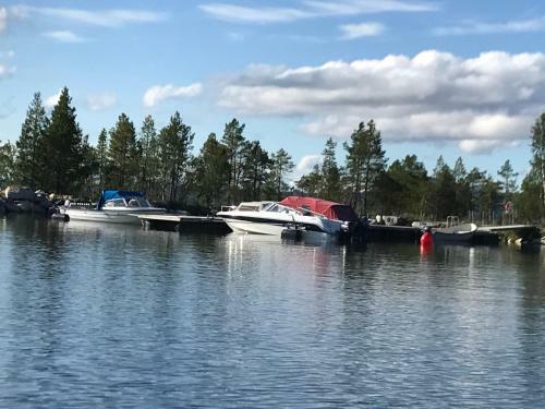 B�tst� Camping