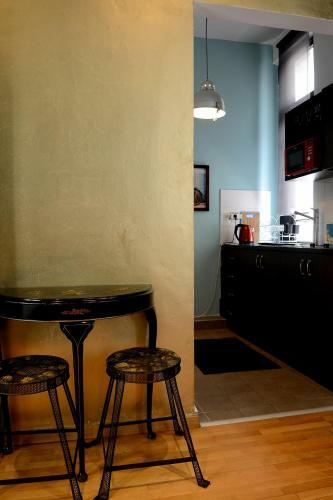 Eclectic Aparthotel