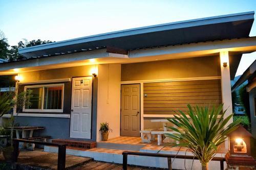 Hotel Ban Naam Resort
