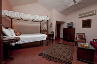 Hotel Presa Di Goa