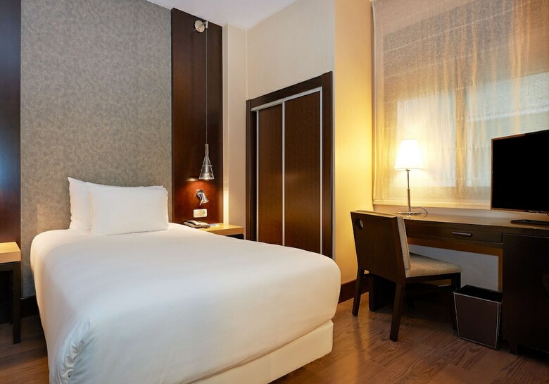 Hotel NH Barcelona Eixample