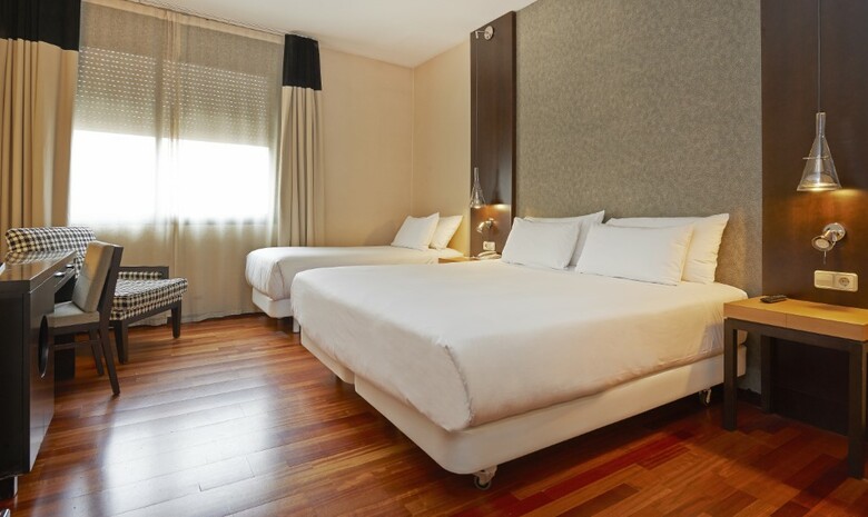 Hotel NH Barcelona Eixample