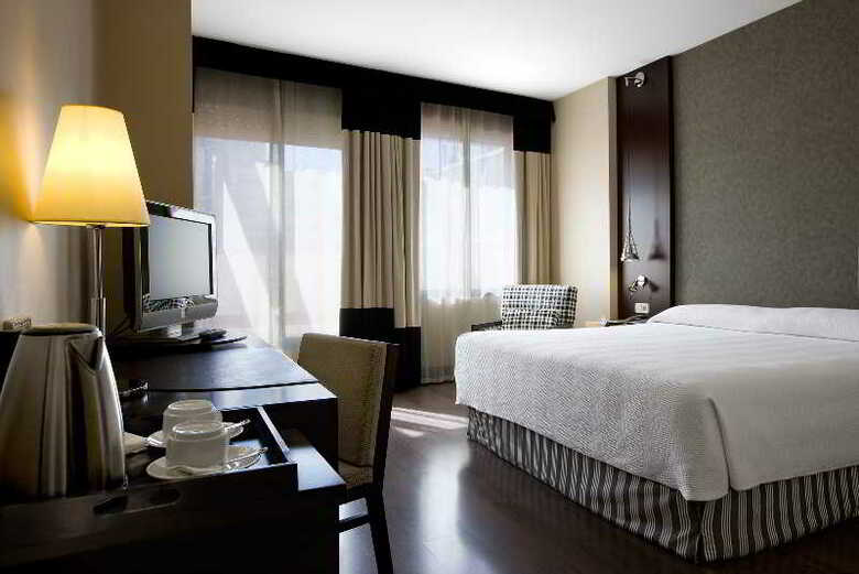 Hotel NH Barcelona Eixample