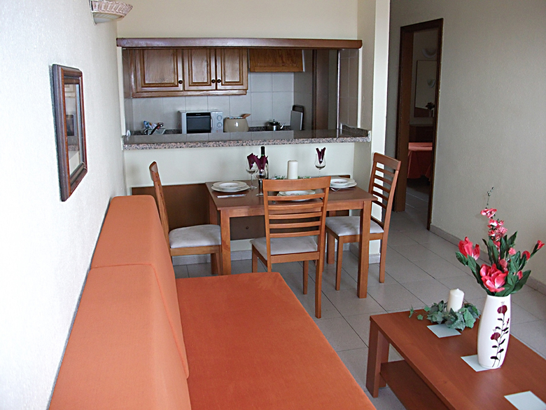 Apartamentos Caribe