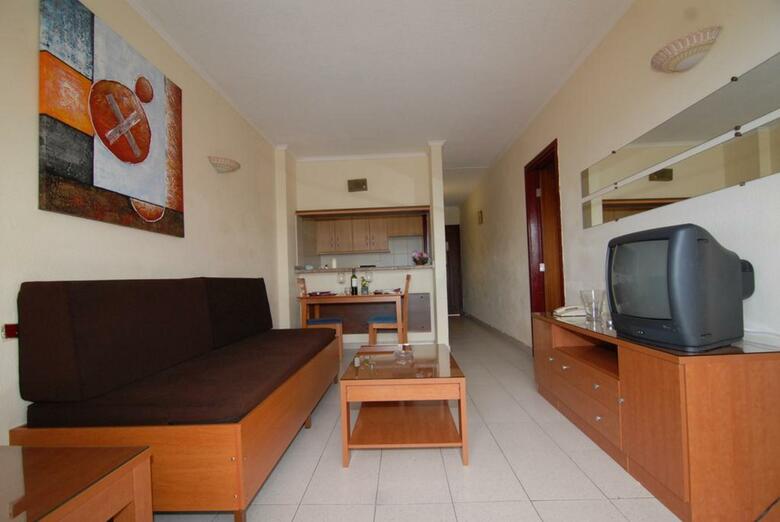 Apartamentos Caribe