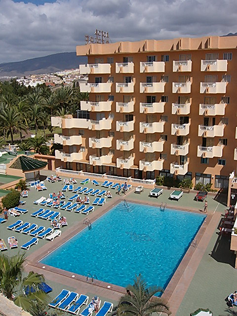 Apartamentos Caribe