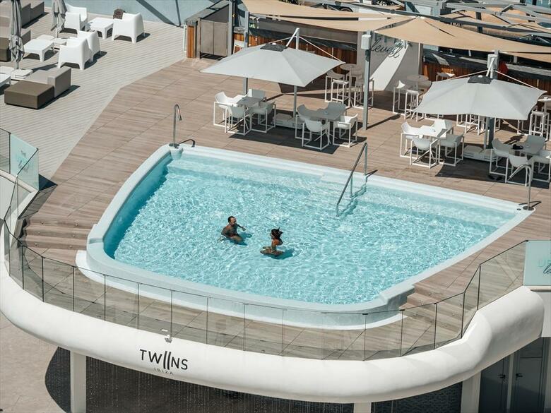 Hotel The Ibiza Twiins
