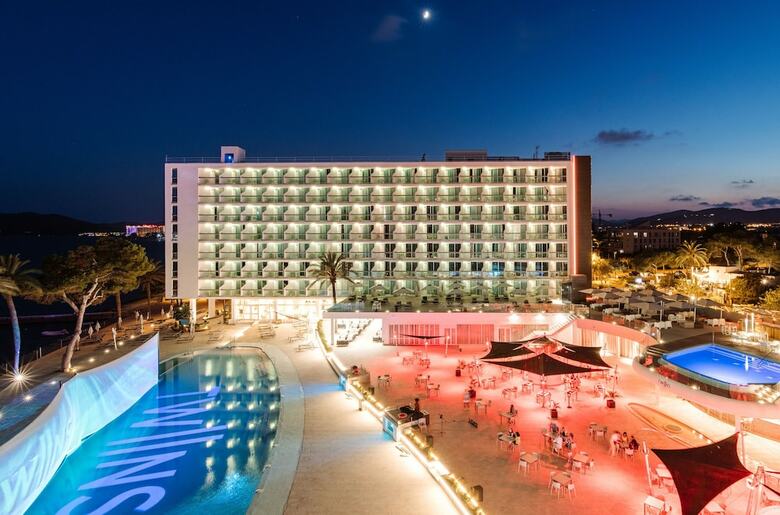 Hotel The Ibiza Twiins
