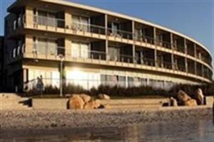 Hotel Lagoon Beach