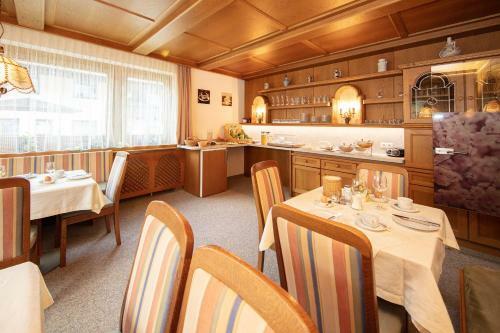 Hostal Haus Montjola