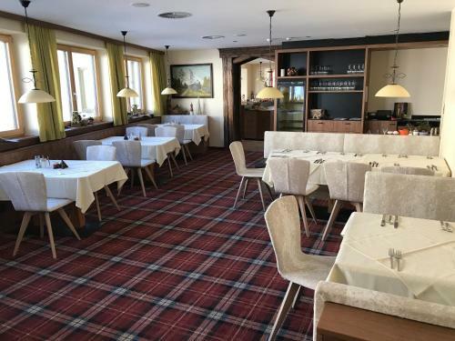 Waldcafe Hotel Restaurant