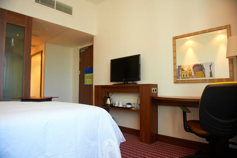 Hotel Hampton By Hilton Samara