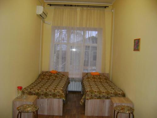 Hostal Hotel Galchonok At Ulitsa Alexeya Tolstogo