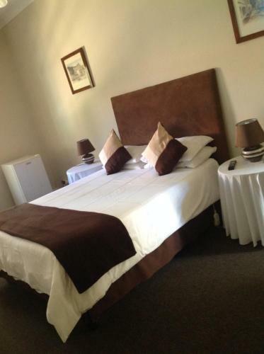 Hostal Karoopark Guest House
