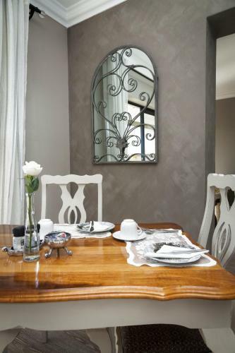 Hostal Stone Olive