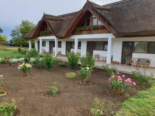 Agroturismo La Raducu