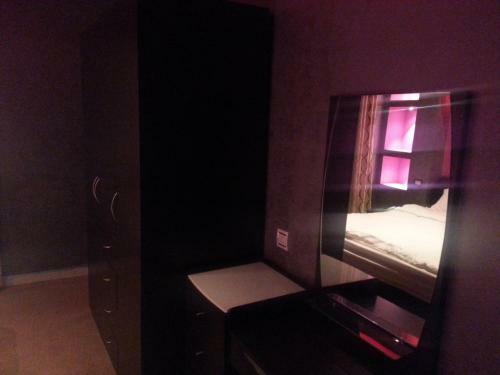 Seven Days Hotel