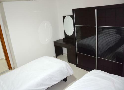 Seven Days Hotel