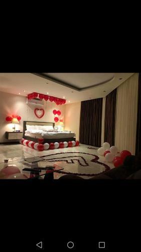Seven Days Hotel