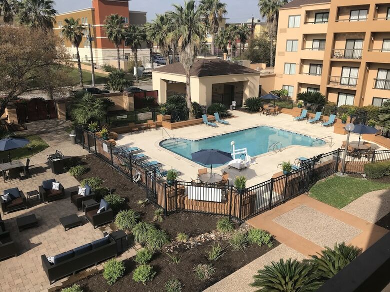 Hotel Courtyard By Marriott San Antonio Airport
