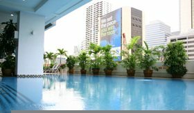 Tai-pan Hotel