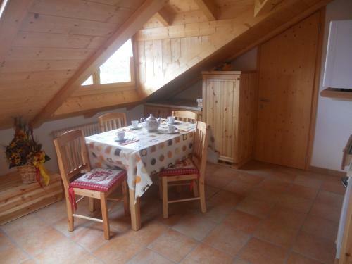 Hostal Agritur Melango