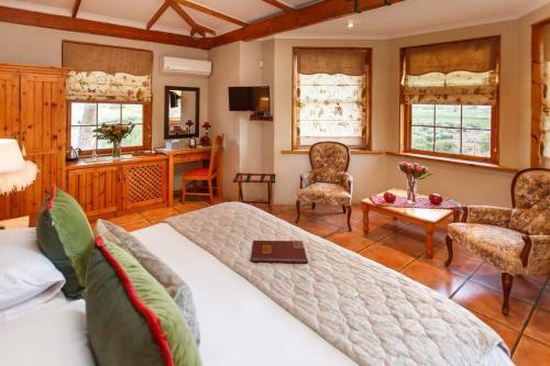 Hostal De Denne Guest House