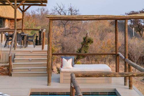 Royal Madikwe Luxury Safari Lodge
