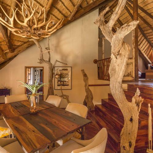 Royal Madikwe Luxury Safari Lodge