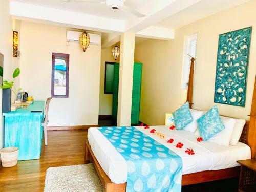 Hotel Thaprobane Beach House