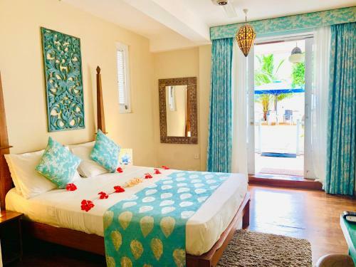 Hotel Thaprobane Beach House