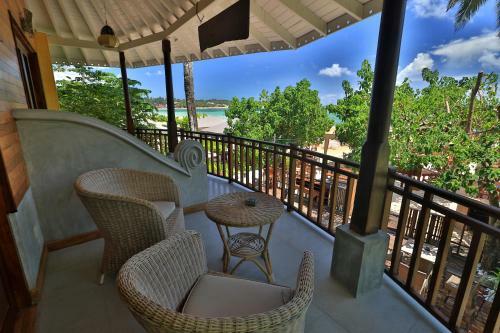 Hotel Thaprobane Beach House