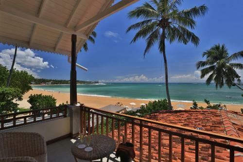 Hotel Thaprobane Beach House