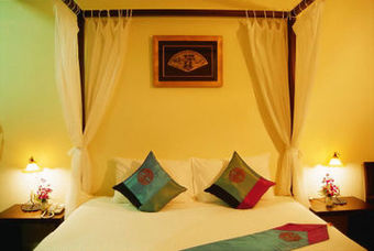 Hotel The Old Phuket