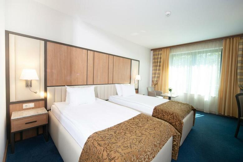Legends Hotel