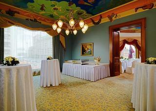 Hotel National