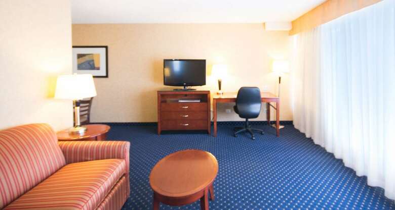 Hotel Best Western Plus Suites Downtown