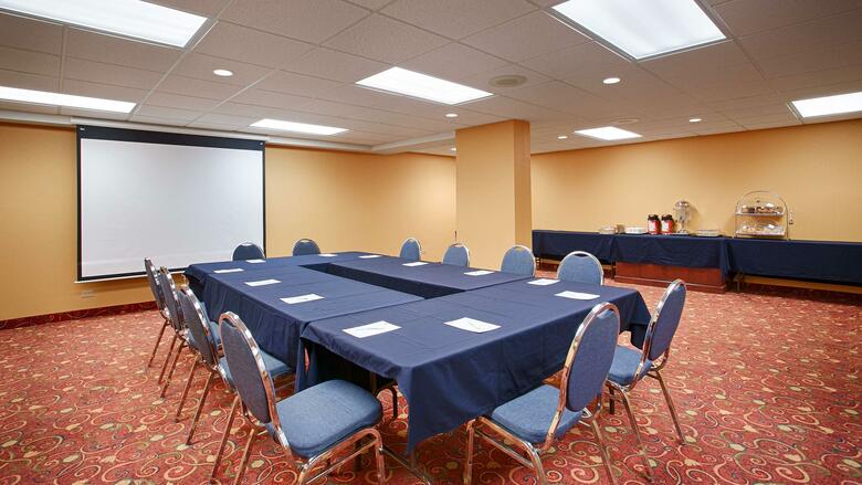 Hotel Best Western Plus Suites Downtown
