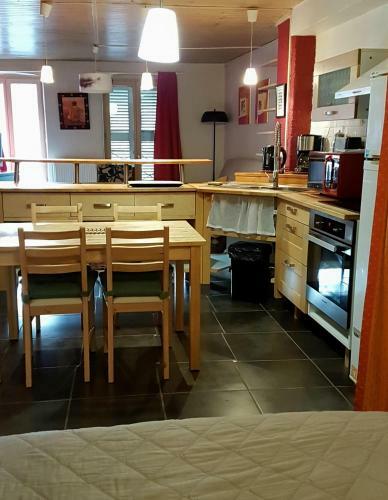 Apartamento Home Nantua Studio Meubl�s Ain-jura