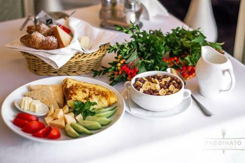 Hotel Alleya Grand