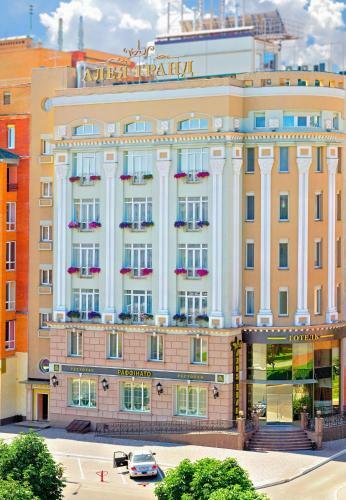 Hotel Alleya Grand