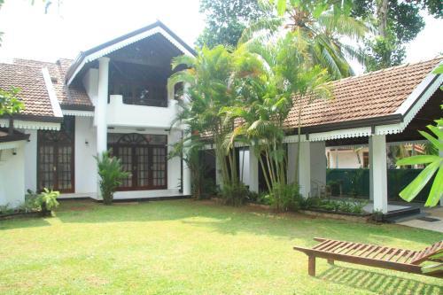 Bed & Breakfast Villa Taprobane