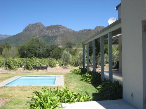 Hostal Franschhoek Rose Cottages