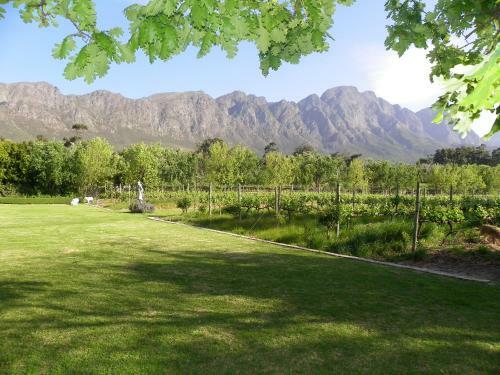 Hostal Franschhoek Rose Cottages