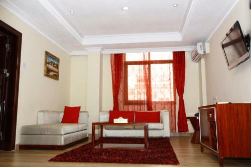 Tiffany Diamond Hotel